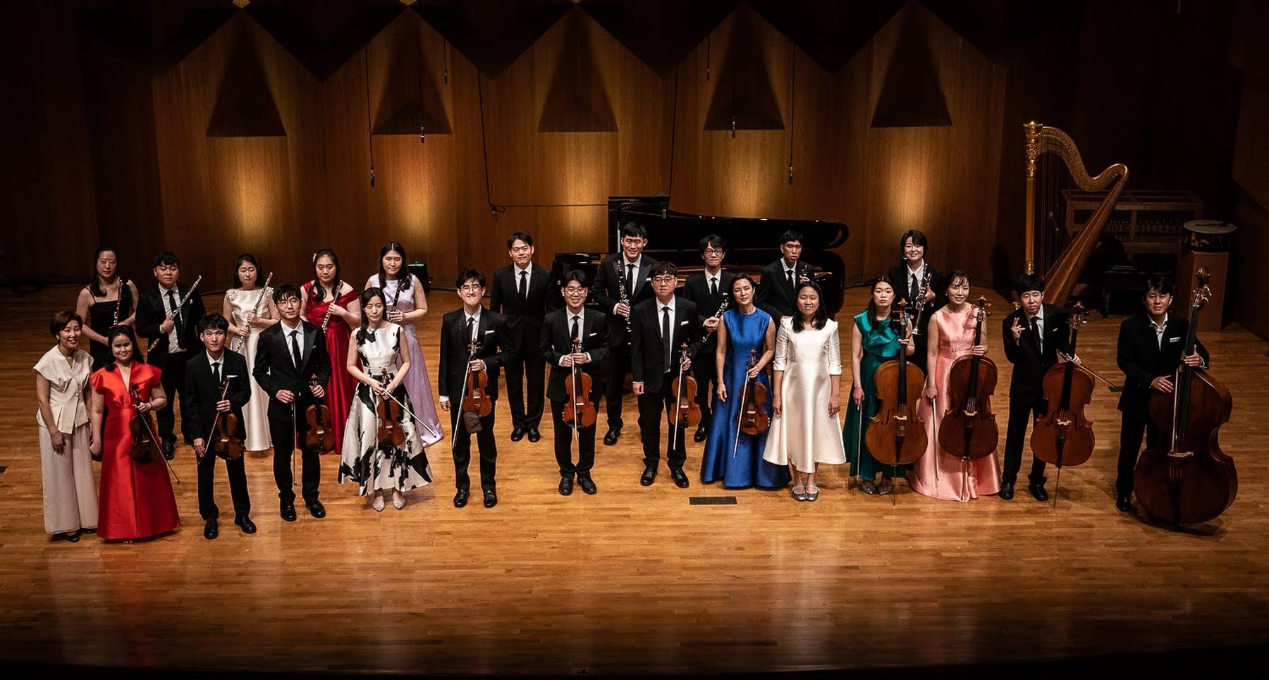 Gaon Soloists ensemble on stage